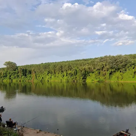 Camping Tiszavirag Nagyhalas Horgasz